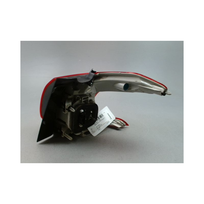 FEU ARRIERE GAUCHE  PEUGEOT 2008 Phase 1 2013-...