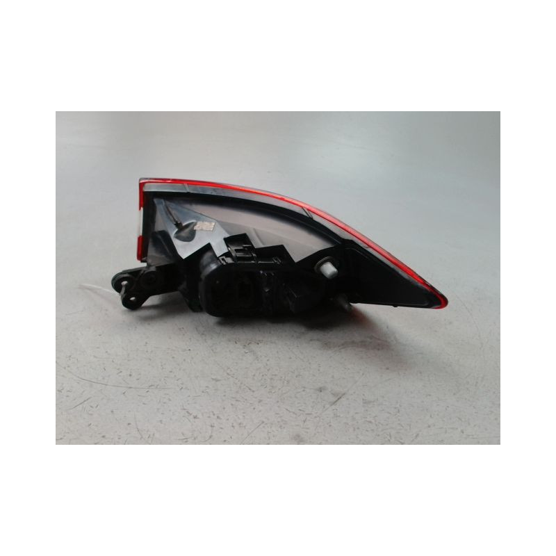 FEU ARRIERE GAUCHE  RENAULT CLIO IV Phase 1 2012-...