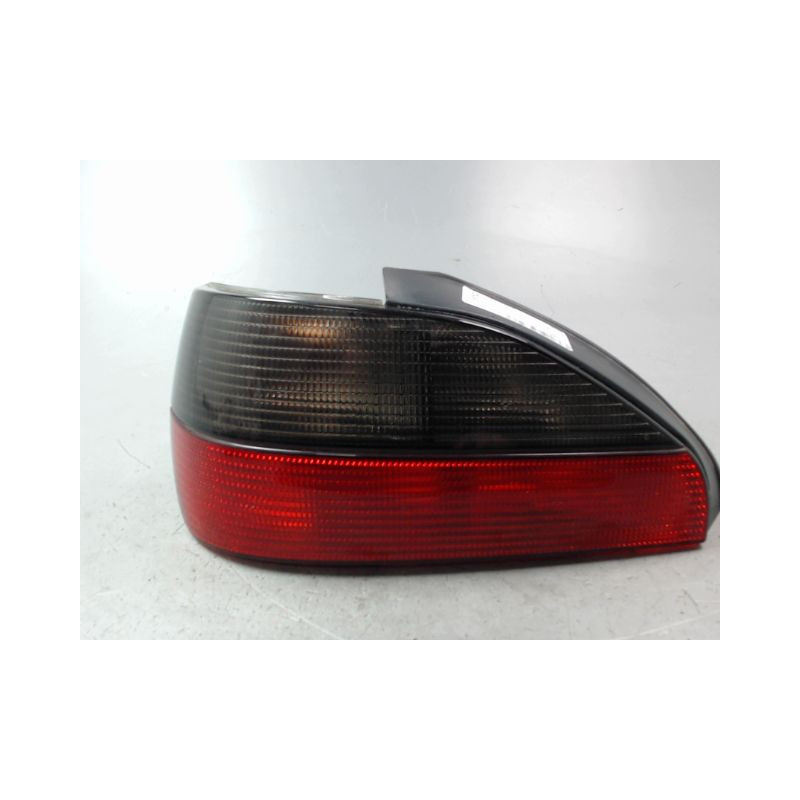 FEU ARRIERE GAUCHE  PEUGEOT 306 BERL. Phase 2 1997-2001