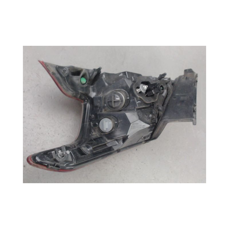 FEU ARRIERE GAUCHE  PEUGEOT 308