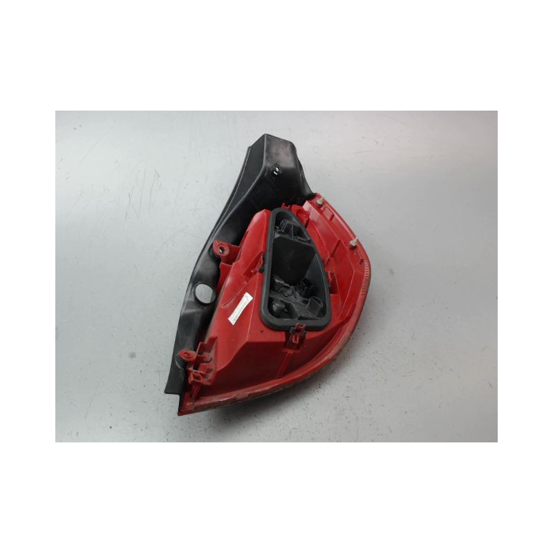FEU ARRIERE GAUCHE  RENAULT CLIO III Phase 2 2009-2014