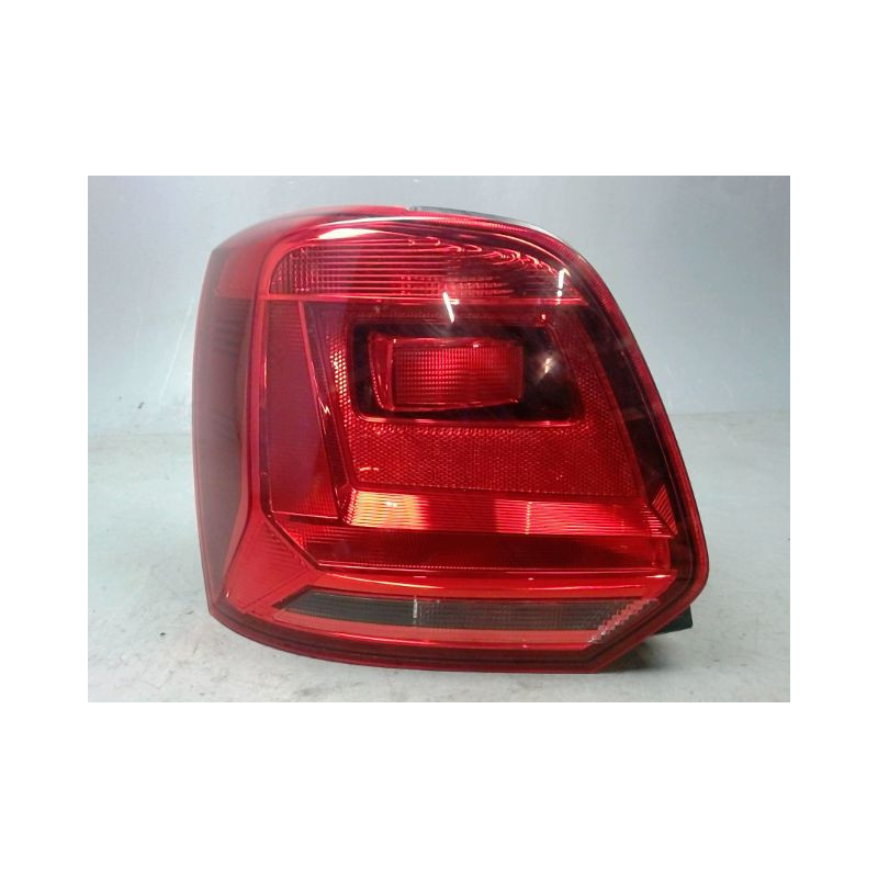 FEU ARRIERE GAUCHE  VOLKSWAGEN POLO