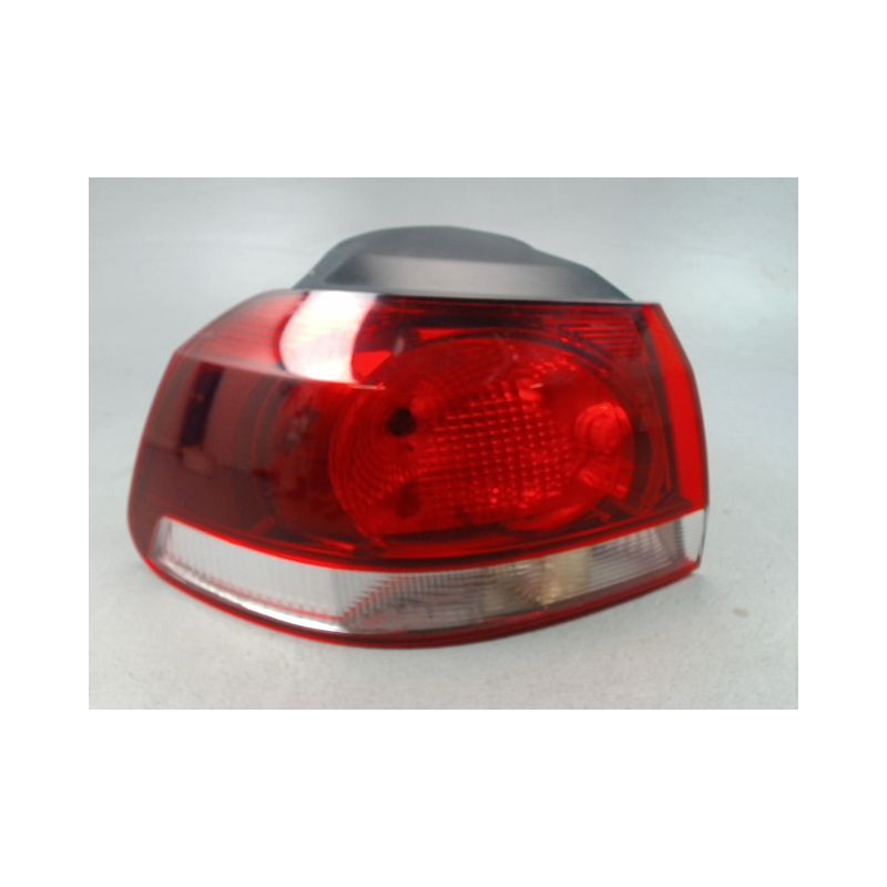 FEU ARRIERE GAUCHE  VOLKSWAGEN GOLF VI 2008-2013