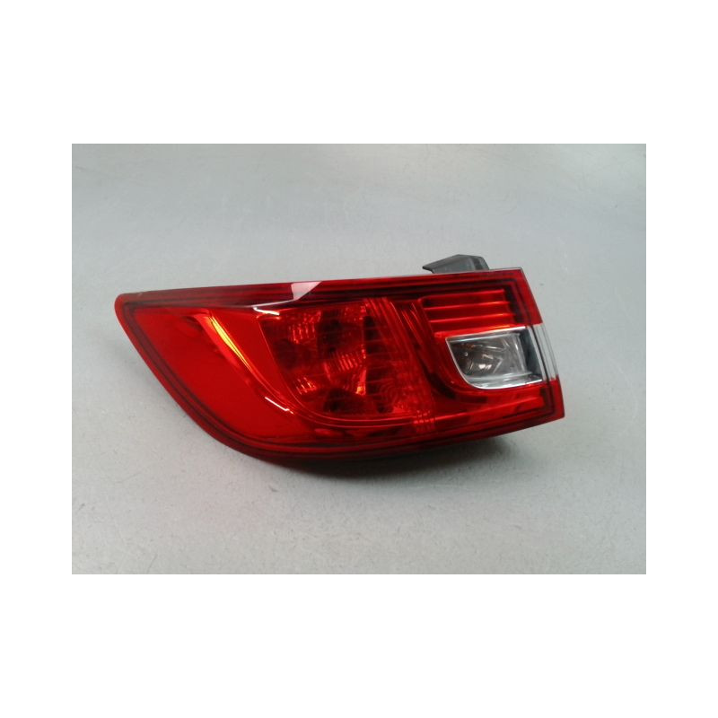 FEU ARRIERE GAUCHE  RENAULT CLIO IV Phase 1 2012-...