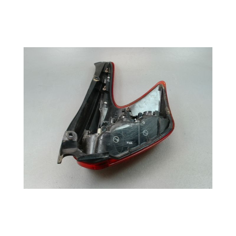 FEU ARRIERE GAUCHE  NISSAN JUKE Phase 1 2010-...
