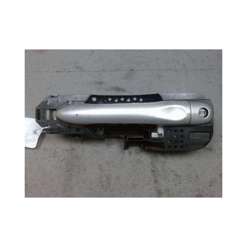 POIGNEE EXTERIEURE PORTE AVANT GAUCHE RENAULT MEGANE