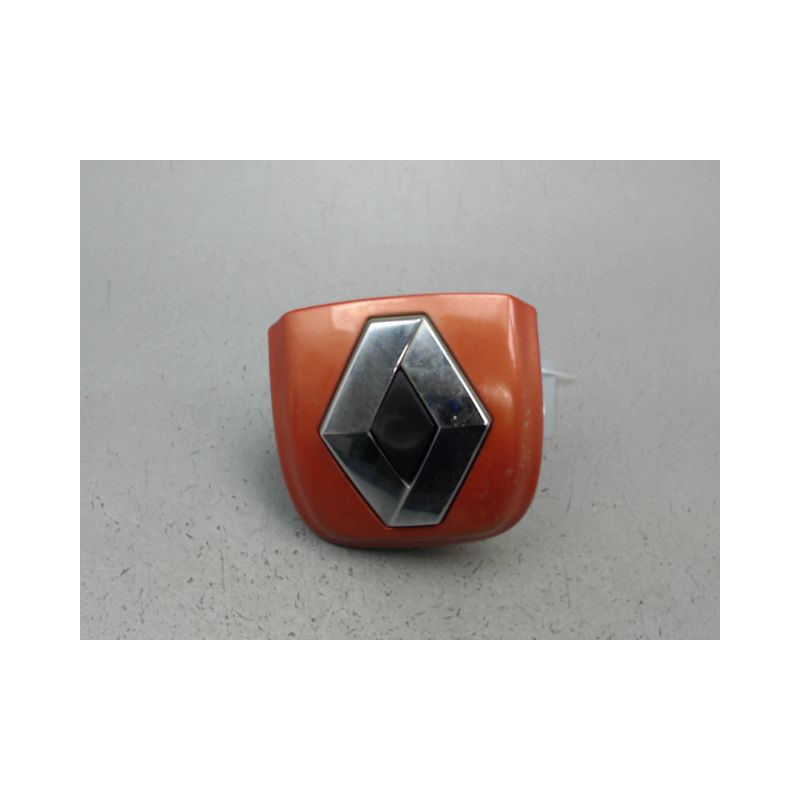 POIGNEE EXTERIEURE HAYON RENAULT CLIO II Phase 2 2001-2006