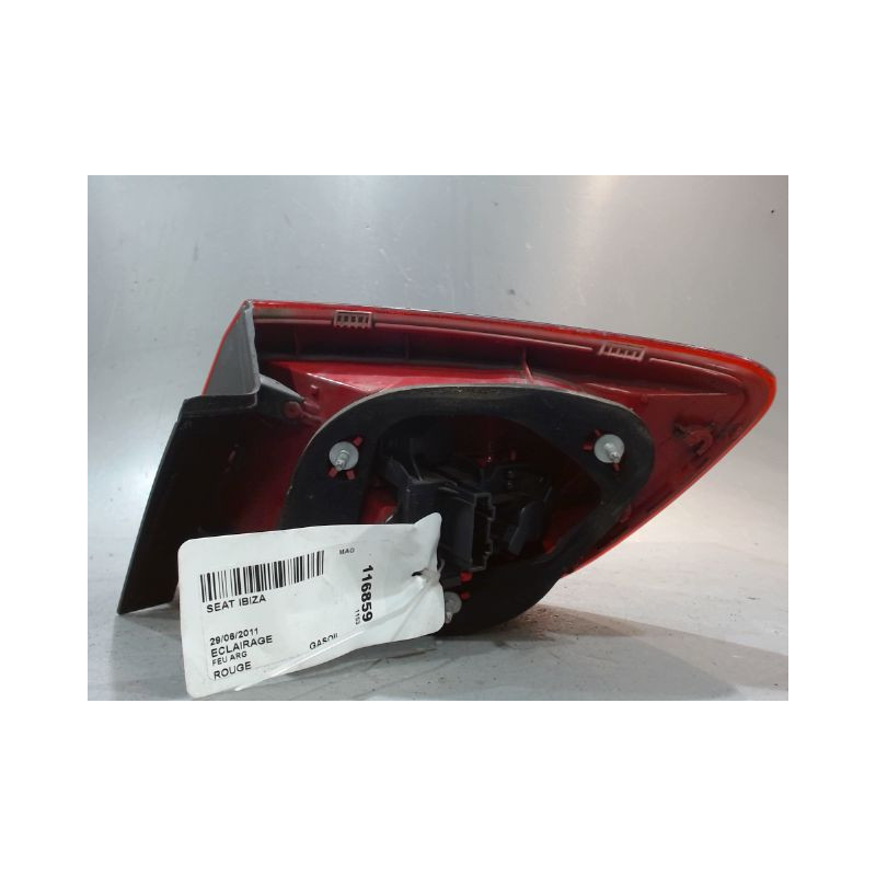FEU ARRIERE GAUCHE  SEAT IBIZA