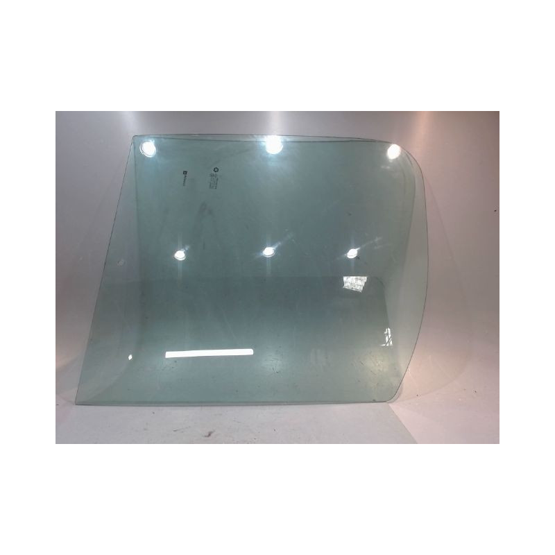 GLACE PORTE AVD RENAULT TRAFIC