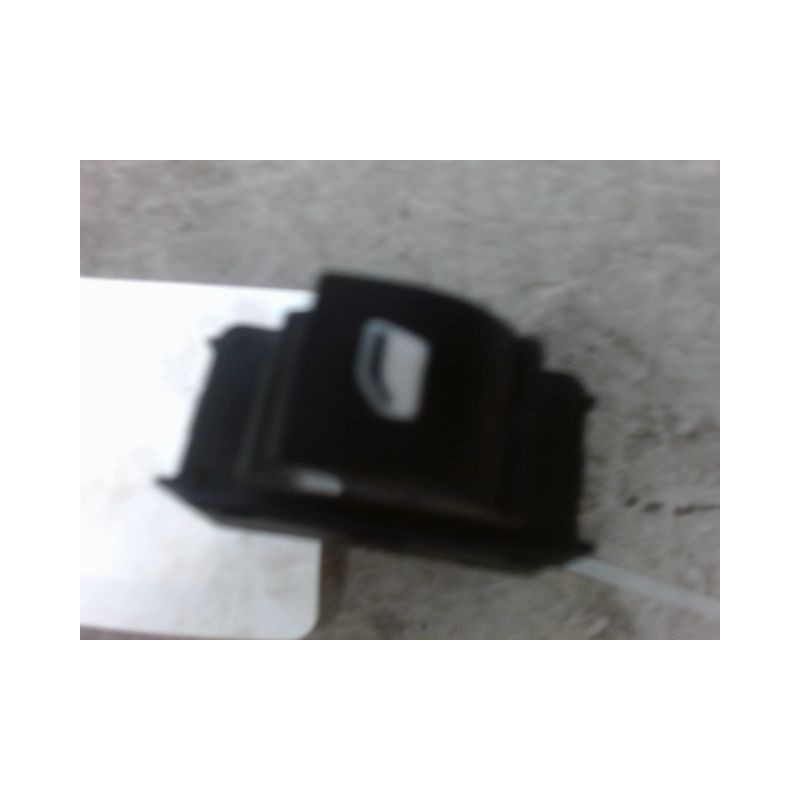 COMMANDE LEVE-GLACE PORTE AVD CITROEN C3