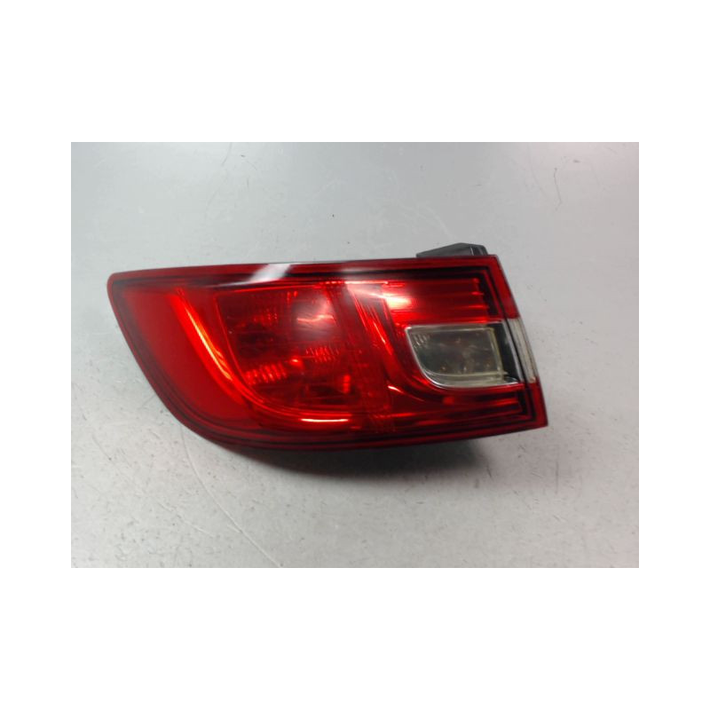 FEU ARRIERE GAUCHE  RENAULT CLIO IV Phase 1 2012-...