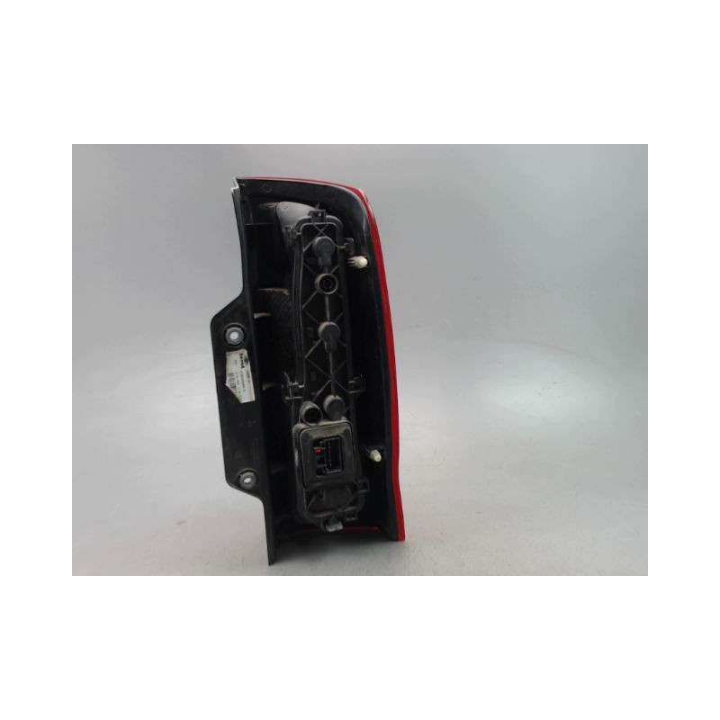 FEU ARRIERE GAUCHE  CITROEN NEMO COMBI 2008-...