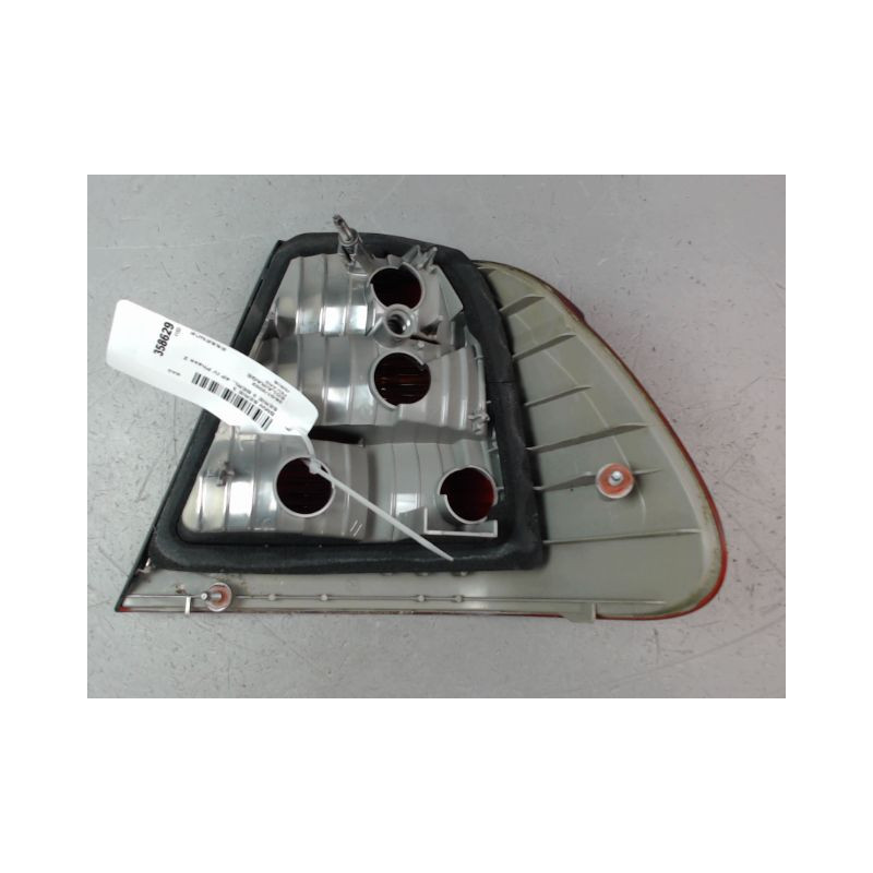 FEU ARRIERE GAUCHE  BMW SERIE 3 BERL. IV Phase 2 (E46) 2001-2005