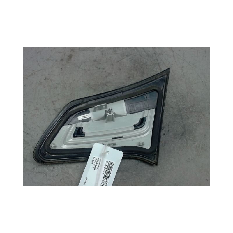 FEU ARRIERE INTERIEUR GAUCHE CITROEN C4