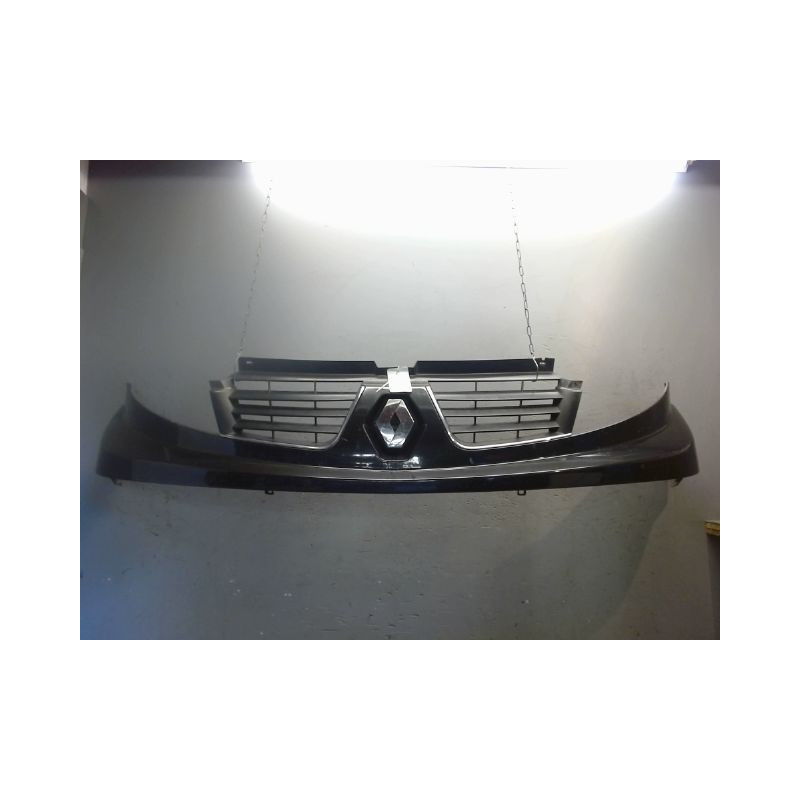 CALANDRE RENAULT TRAFIC