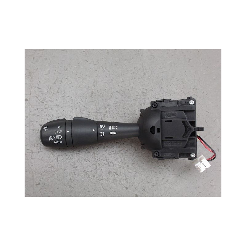 COMMANDE CLIGNOTANT RENAULT CAPTUR