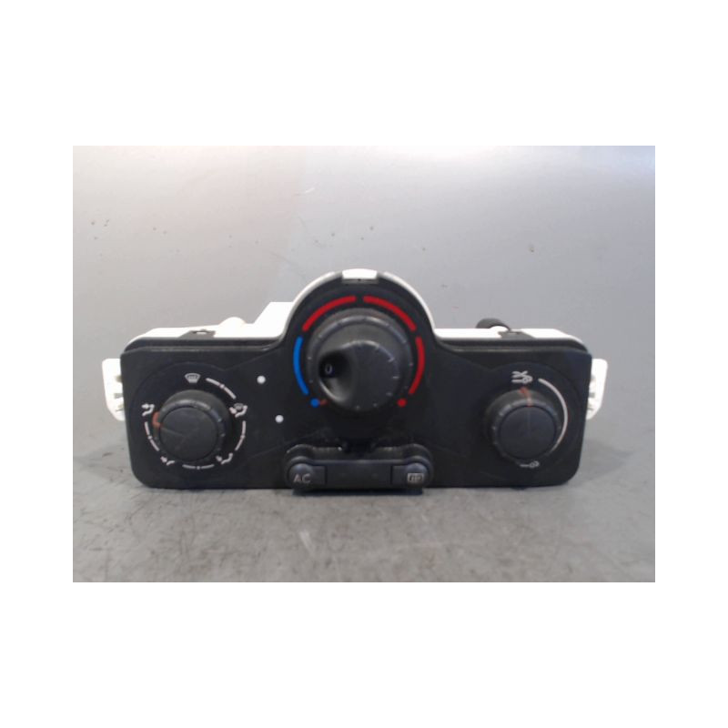 COMMANDE DE CHAUFFAGE RENAULT CLIO