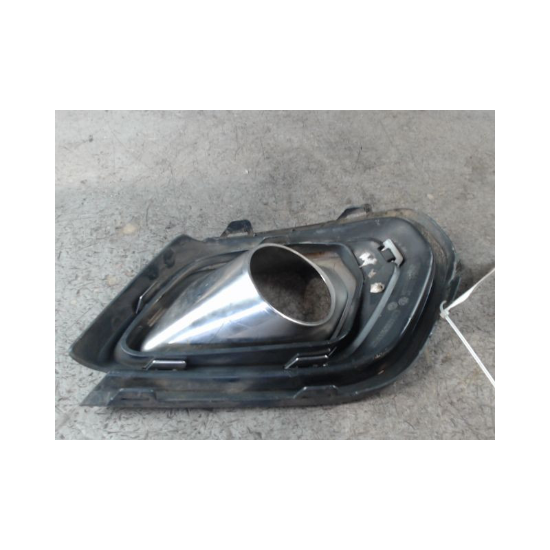 OBTURATEUR PHARE ADDITIONNEL PARE-CHOC AVG DACIA SANDERO 2008-