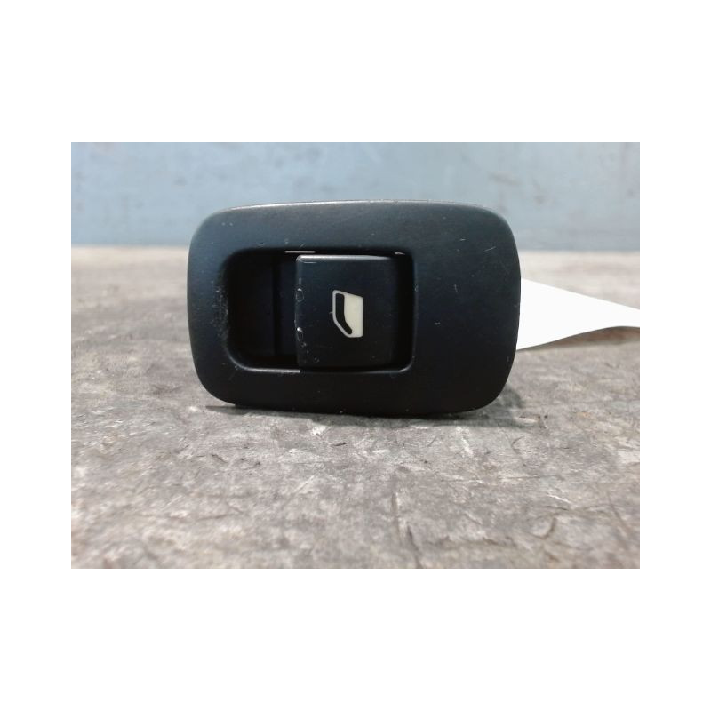 COMMANDE LEVE-GLACE PORTE ARD CITROEN C4 PICASSO