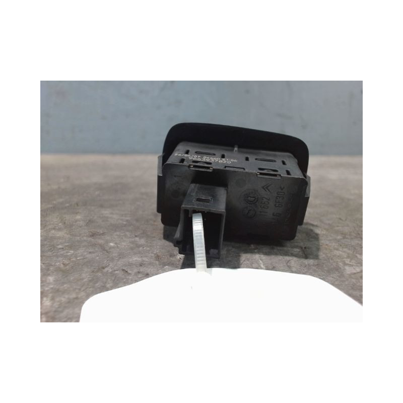 COMMANDE LEVE-GLACE PORTE ARD CITROEN C4 PICASSO