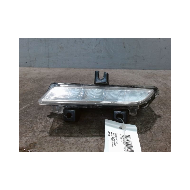 FEUX POSITION GAUCHE RENAULT CLIO IV