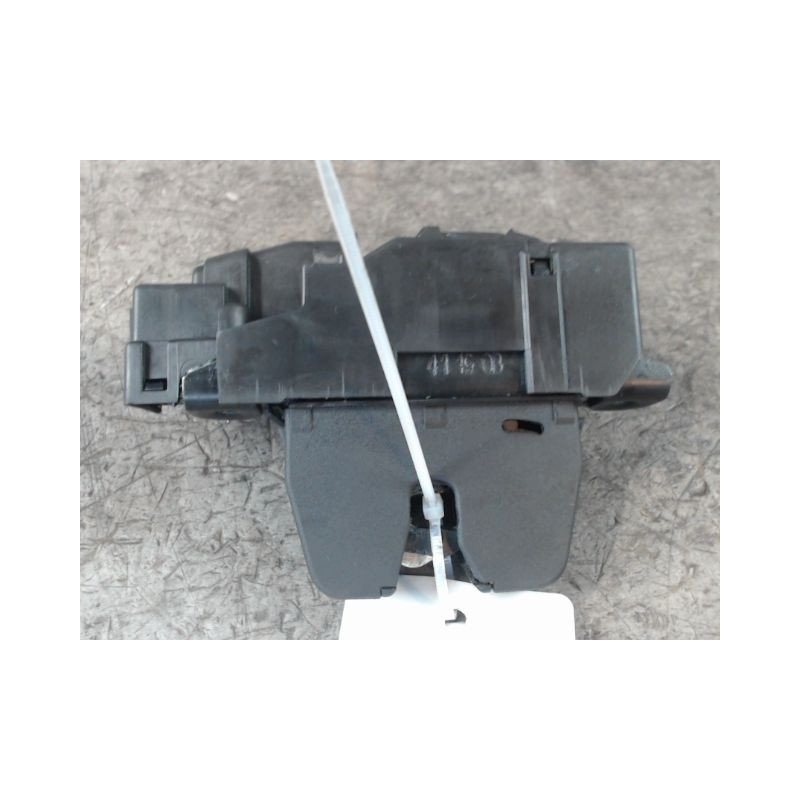 SERRURE HAYON  OPEL CORSA 2010-