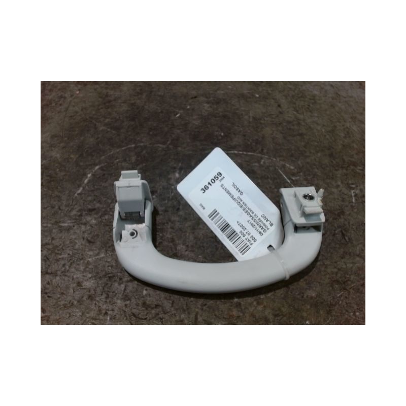 POIGNÉE DE MAINTIEN AVD FIAT 500 2007-