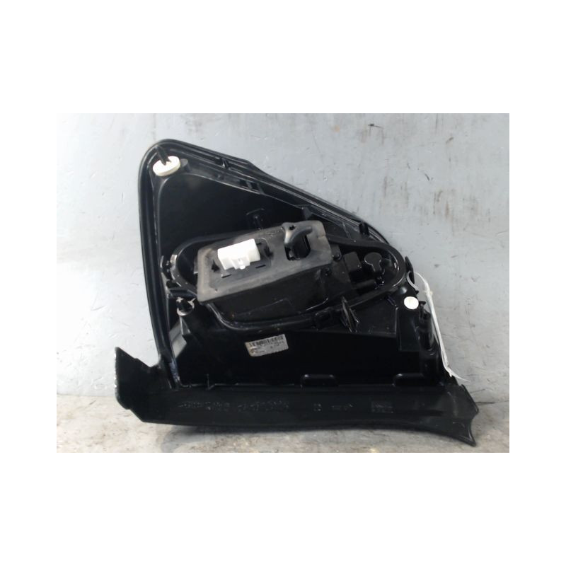 FEU ARRIERE GAUCHE  CITROEN C3 2009-