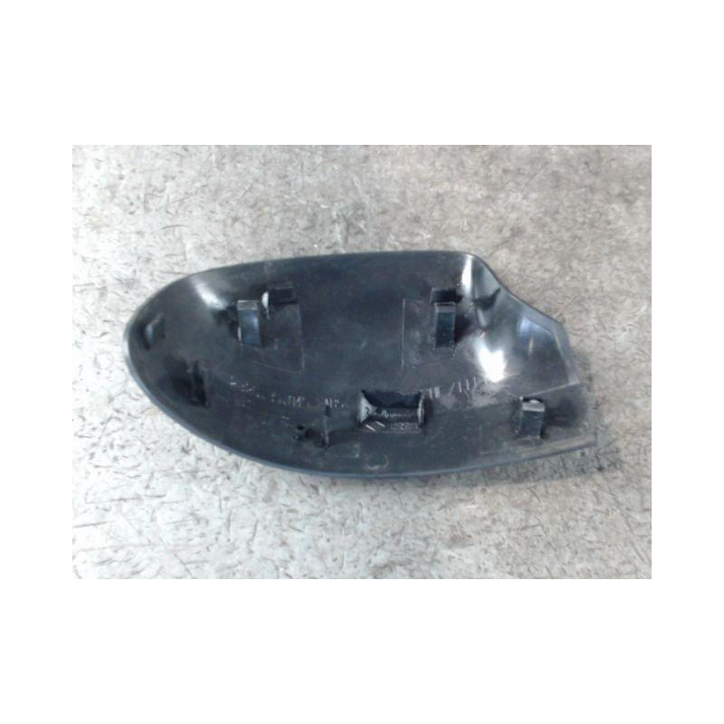CARENAGE RETROVISEUR EXTERIEUR GAUCHE DACIA SANDERO 2008-