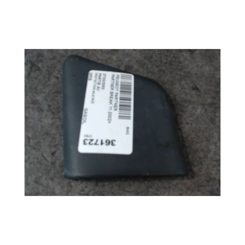 PROTECTION AILE AVANT DROIT PEUGEOT PARTNER BREAK 2002-