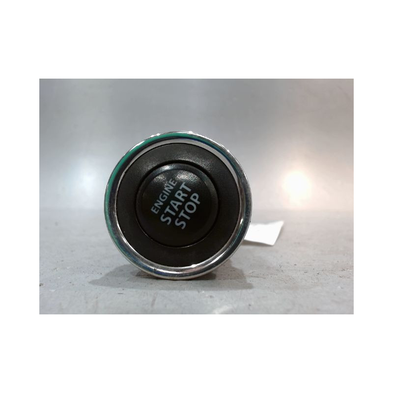 BOUTON DE DEMARRAGE SUZUKI SWIFT