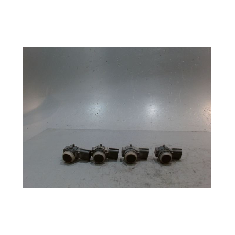 CAPTEUR AIDE STATIONNEMENT ARRIERE RENAULT MEGANE