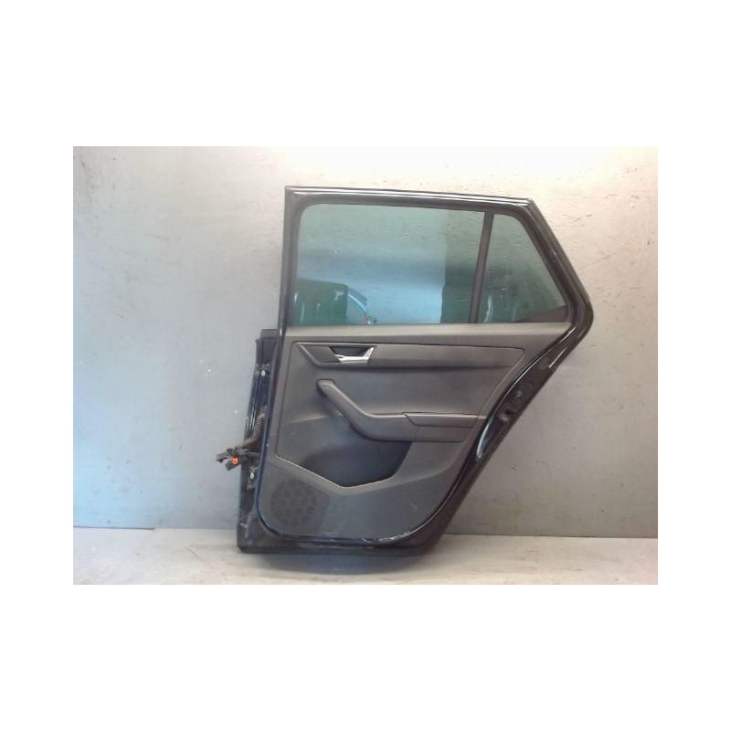 PORTE ARRIERE DROIT SKODA FABIA