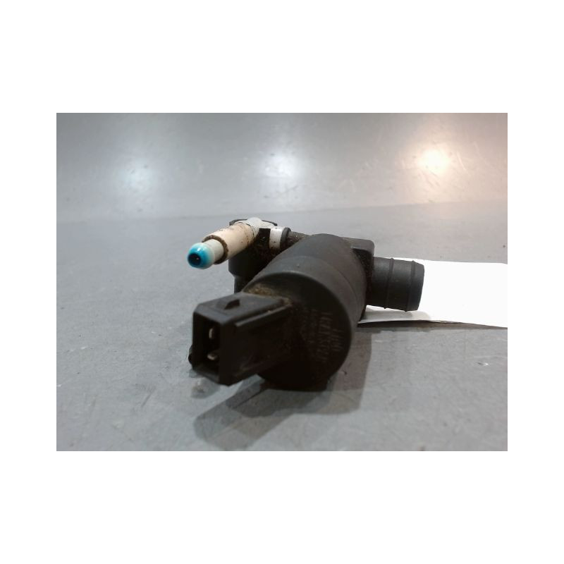 POMPE LAVE-GLACE AVANT FORD MONDEO