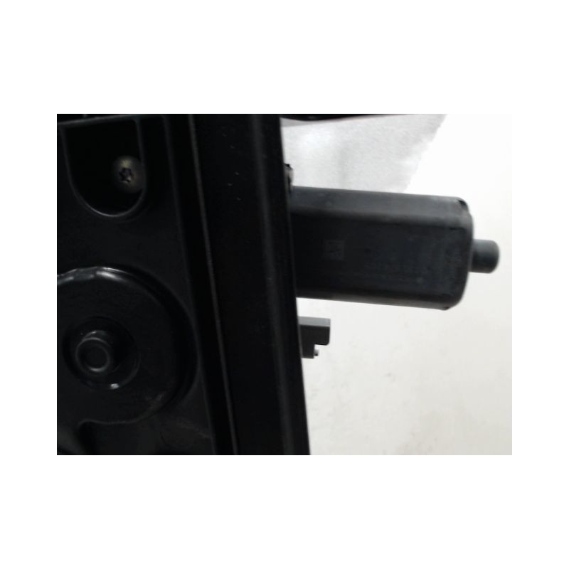 MECANISME+MOTEUR LEVE-GLACE AVANT GAUCHE PEUGEOT PARTNER