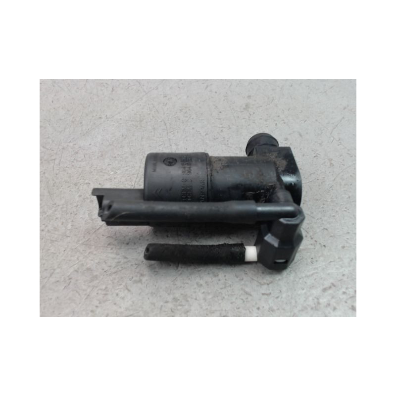 POMPE LAVE-GLACE AVANT RENAULT KANGOO BREAK II Phase 1 2008-2013