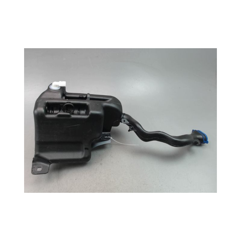 RESERVOIR LAVE-GLACE AVANT MERCEDES GLA