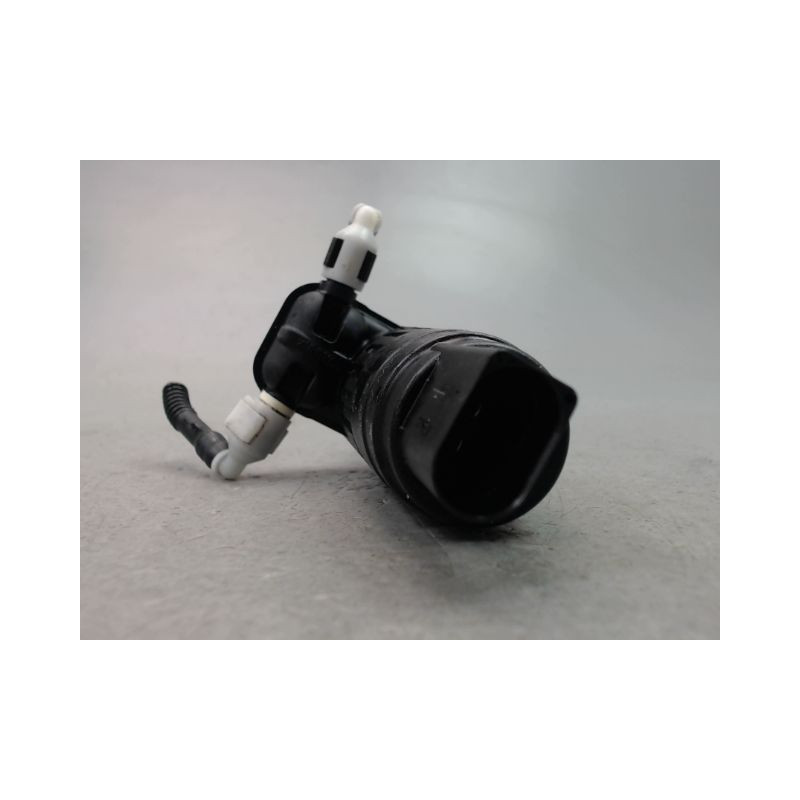 POMPE LAVE-GLACE AVANT VOLKSWAGEN POLO V 2009-...