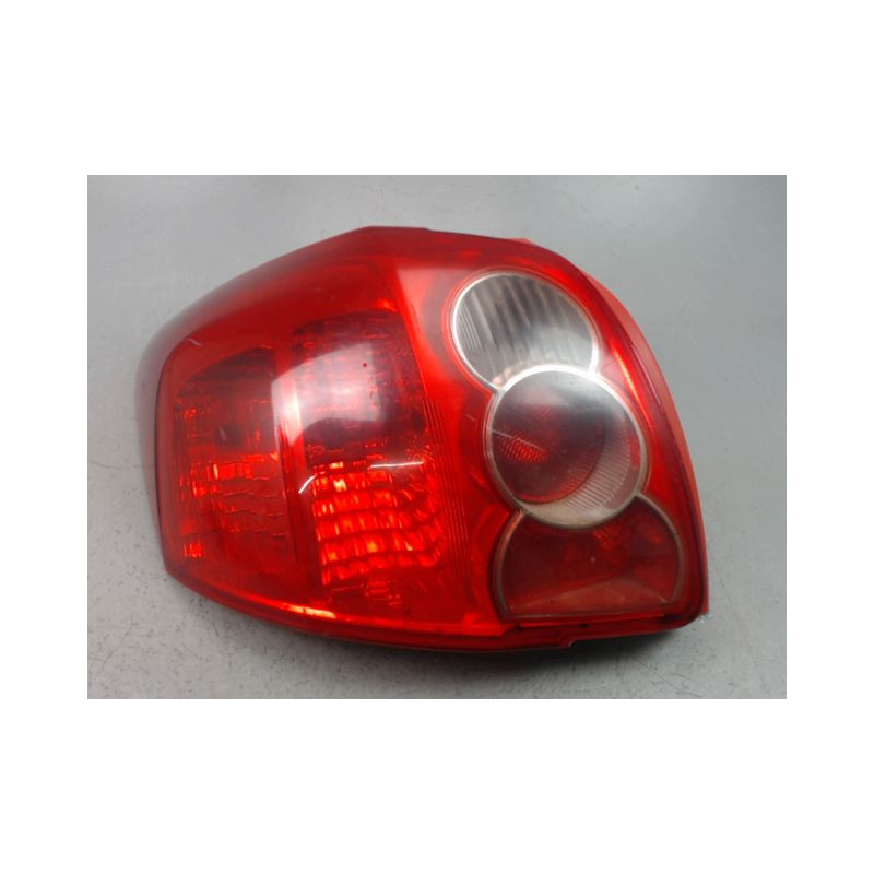 FEU ARRIERE GAUCHE  TOYOTA AURIS I Phase 1 2007-2010