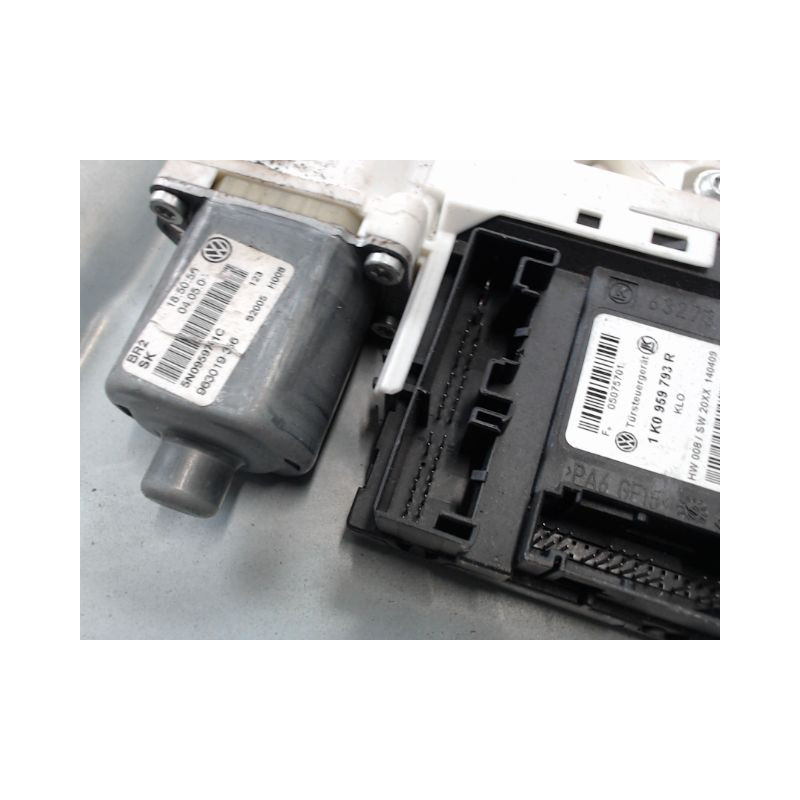 MECANISME+MOTEUR LEVE-GLACE AVANT GAUCHE VOLKSWAGEN TIGUAN