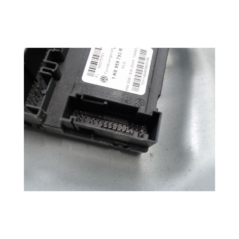 MECANISME+MOTEUR LEVE-GLACE AVANT GAUCHE VOLKSWAGEN TIGUAN