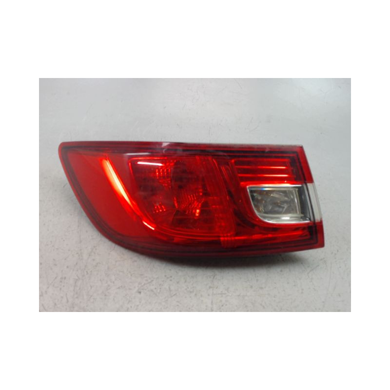 FEU ARRIERE GAUCHE  RENAULT CLIO IV Phase 1 2012-...