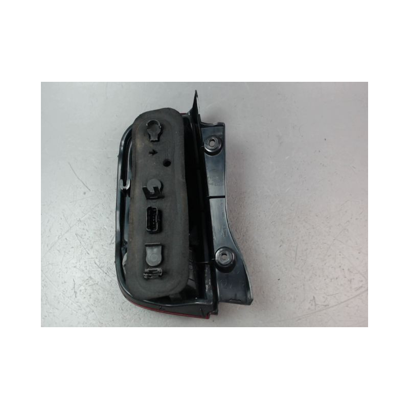 FEU ARRIERE DROIT NISSAN MICRA III Phase 1 2003-2005