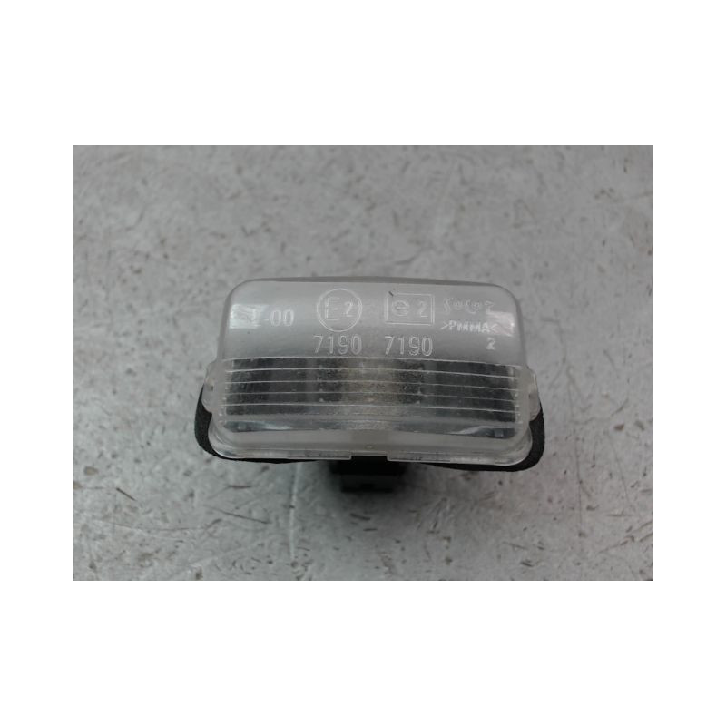 ECLAIREUR PLAQUE DE POLICE GAUCHE PEUGEOT 5008 MONOSP. I Phase 1 2009-2013