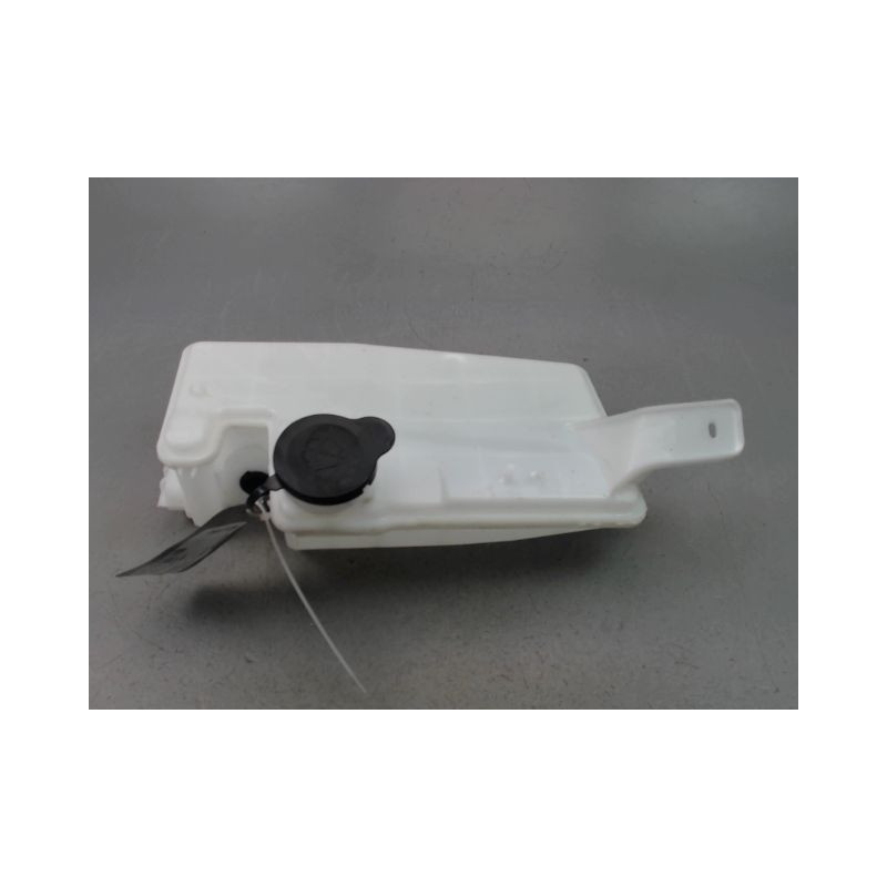 RESERVOIR LAVE-GLACE AVANT DACIA SANDERO 2008-