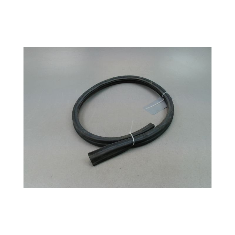 JOINT CAPOT DACIA SANDERO 2008-