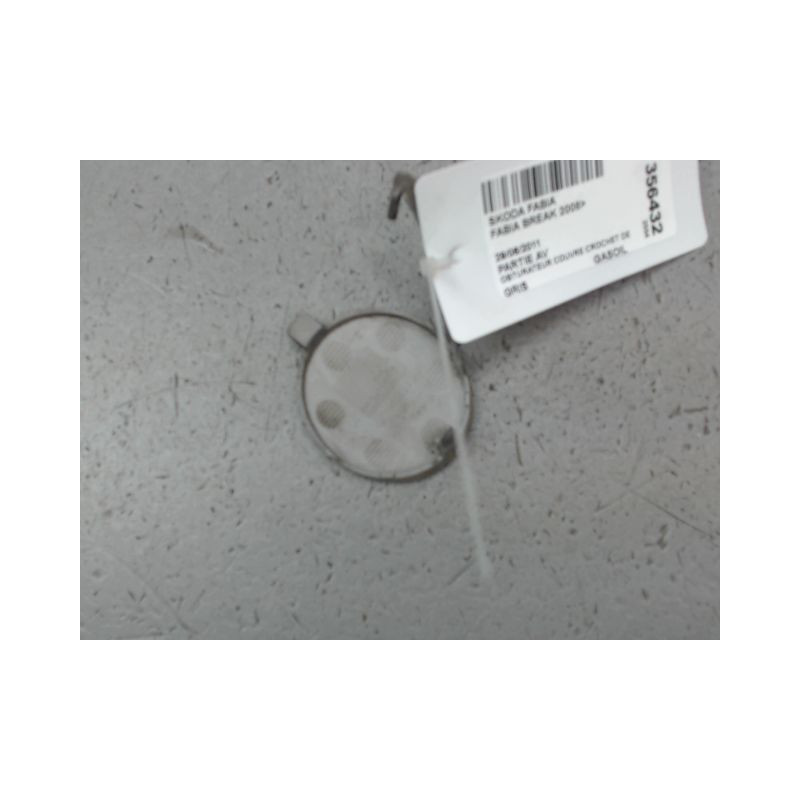 OBTURATEUR COUVRE CROCHET DE BOUCLIER AV SKODA FABIA BREAK 2008-