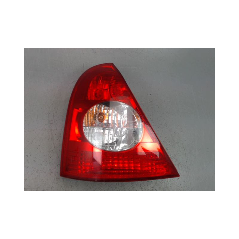 FEU ARRIERE GAUCHE  RENAULT CLIO II Phase 2 2001-2006