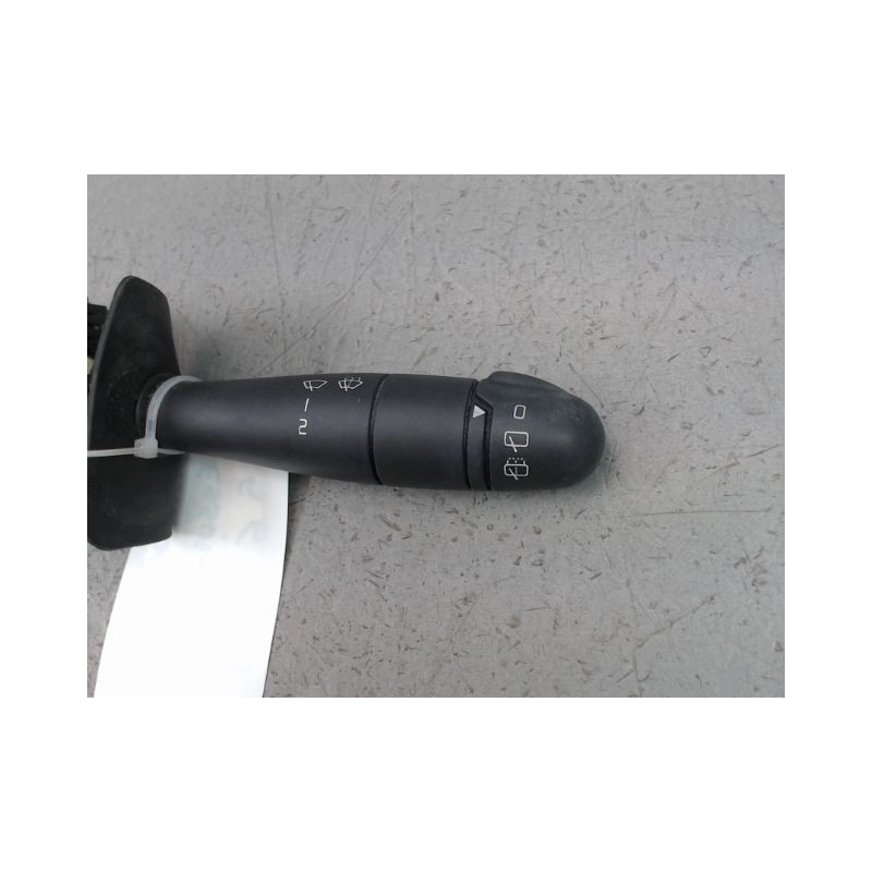 COMMANDE ESSUIE GLACE DACIA SANDERO I 2008-2012