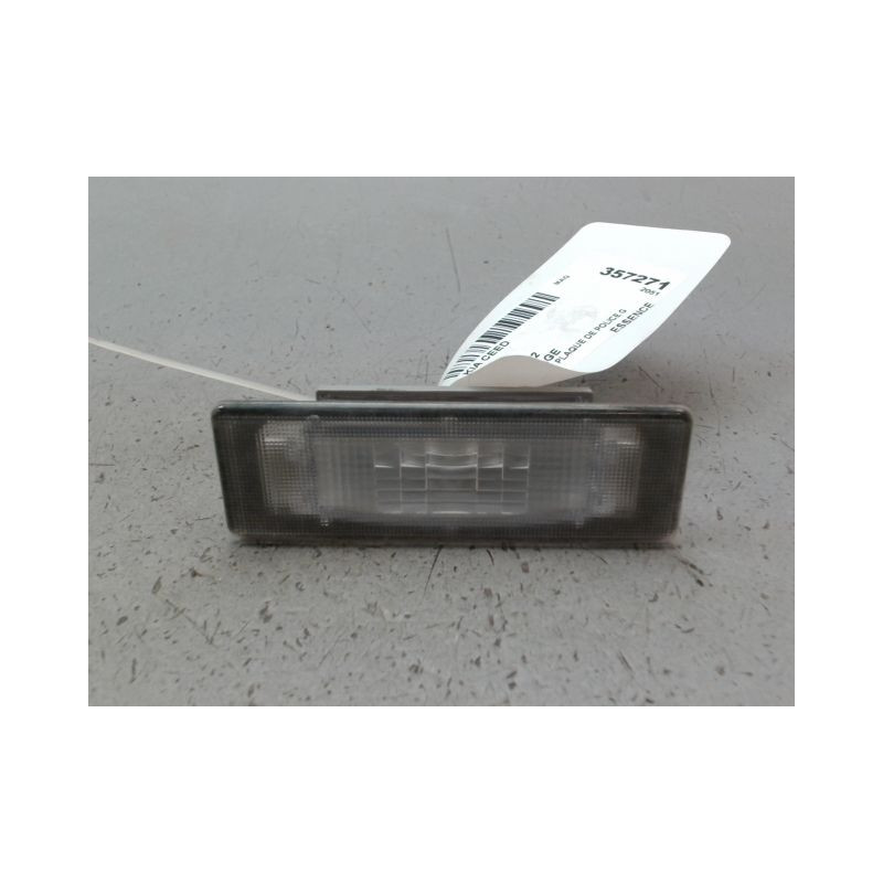 ECLAIREUR PLAQUE DE POLICE GAUCHE KIA CEED